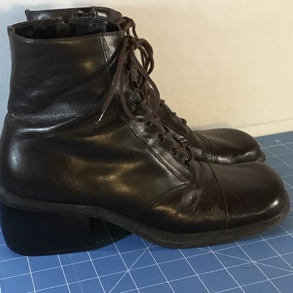 Ladies Laced Zip Entry Brown Leather Boots sz 8.5 M - Picture 5 of 5